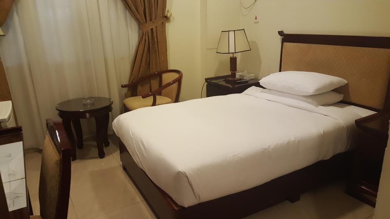 Al Muntazah Plaza Hotel Doha Eksteriør billede
