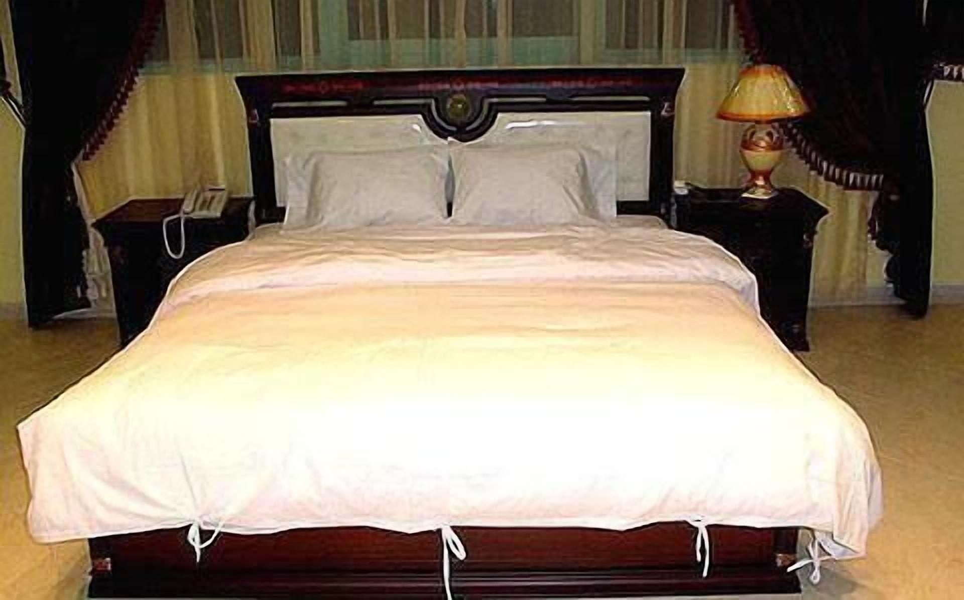 Al Muntazah Plaza Hotel Doha Eksteriør billede