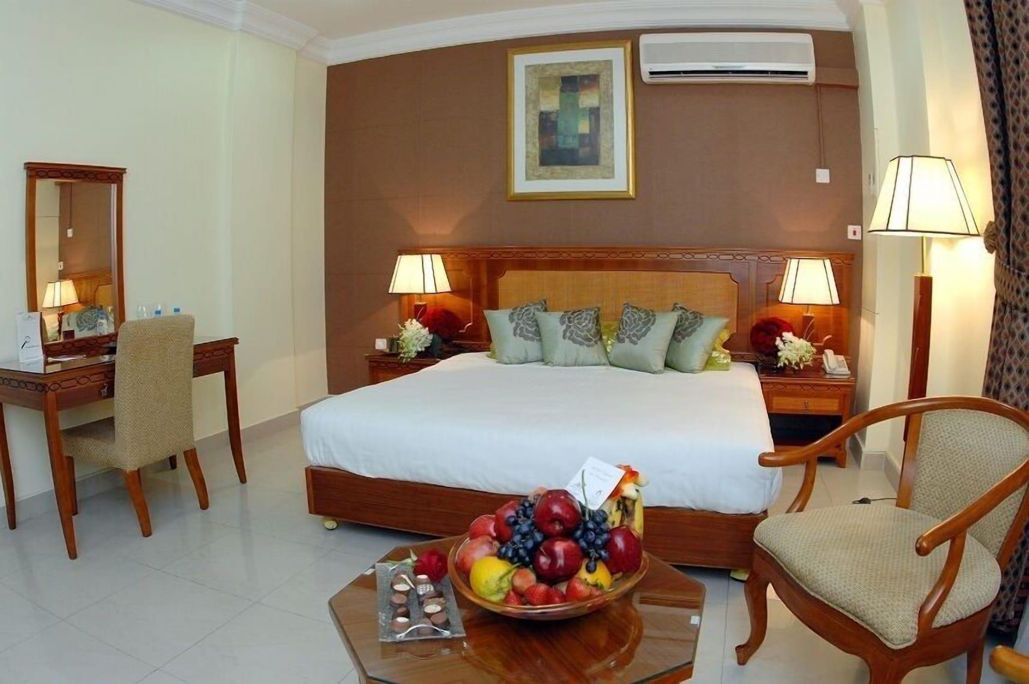 Al Muntazah Plaza Hotel Doha Eksteriør billede