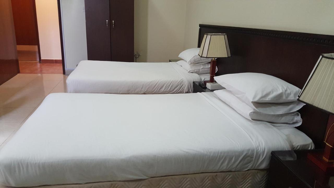 Al Muntazah Plaza Hotel Doha Eksteriør billede